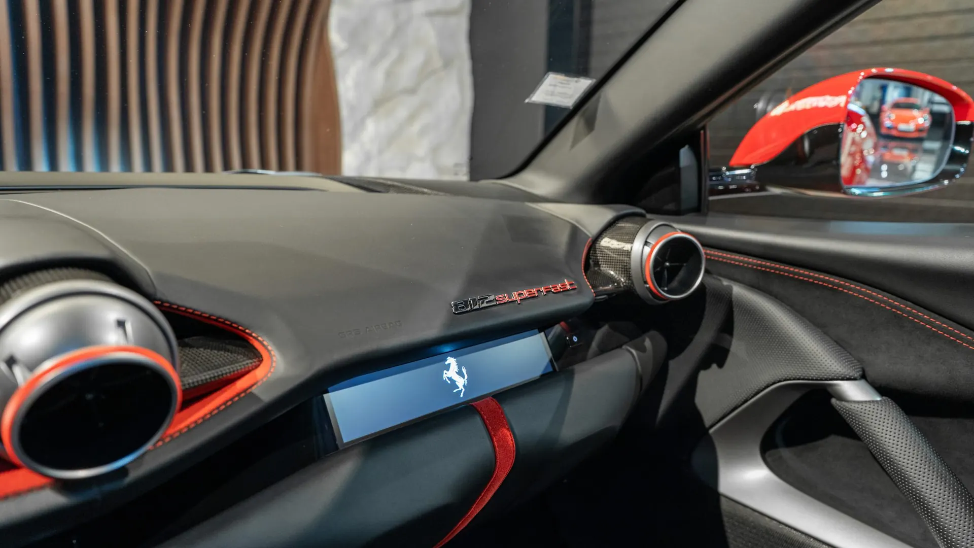 Ferrari 812 — photo 28