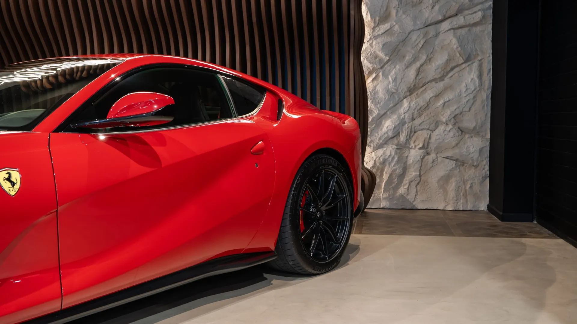 Ferrari 812 — photo 49