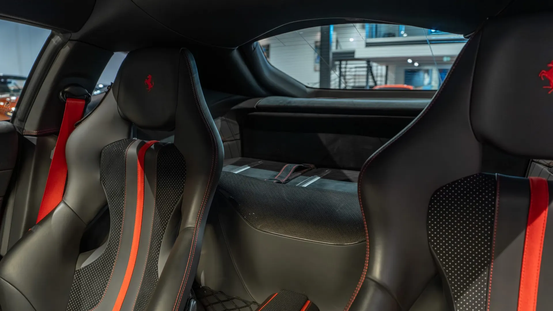 Ferrari 812 — photo 36