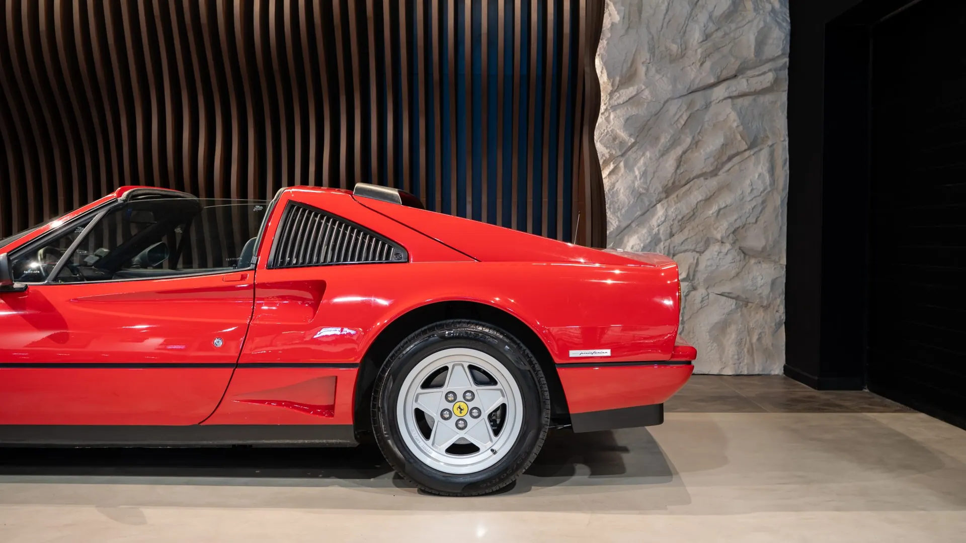 Ferrari FERRARI — photo 29