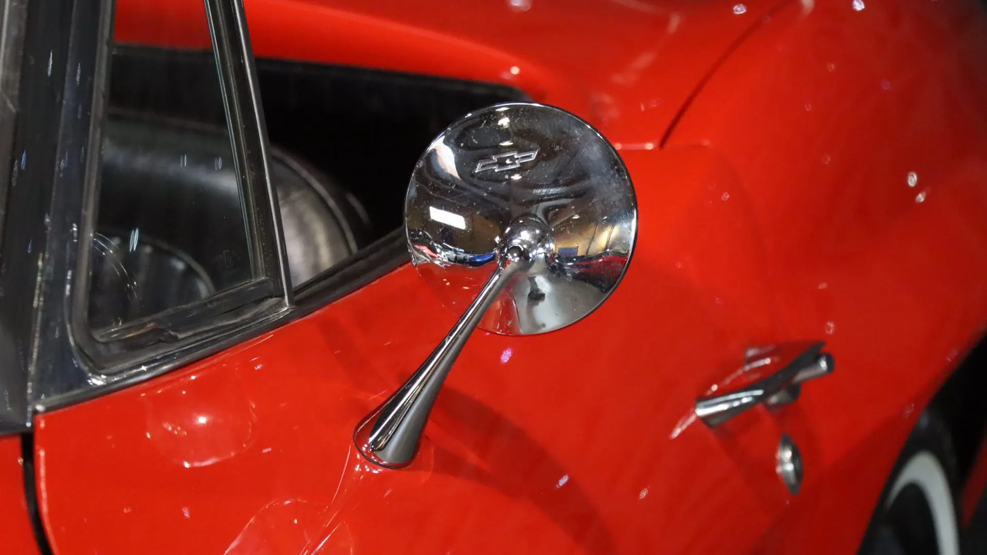 Chevrolet CHEVROLET — photo 33