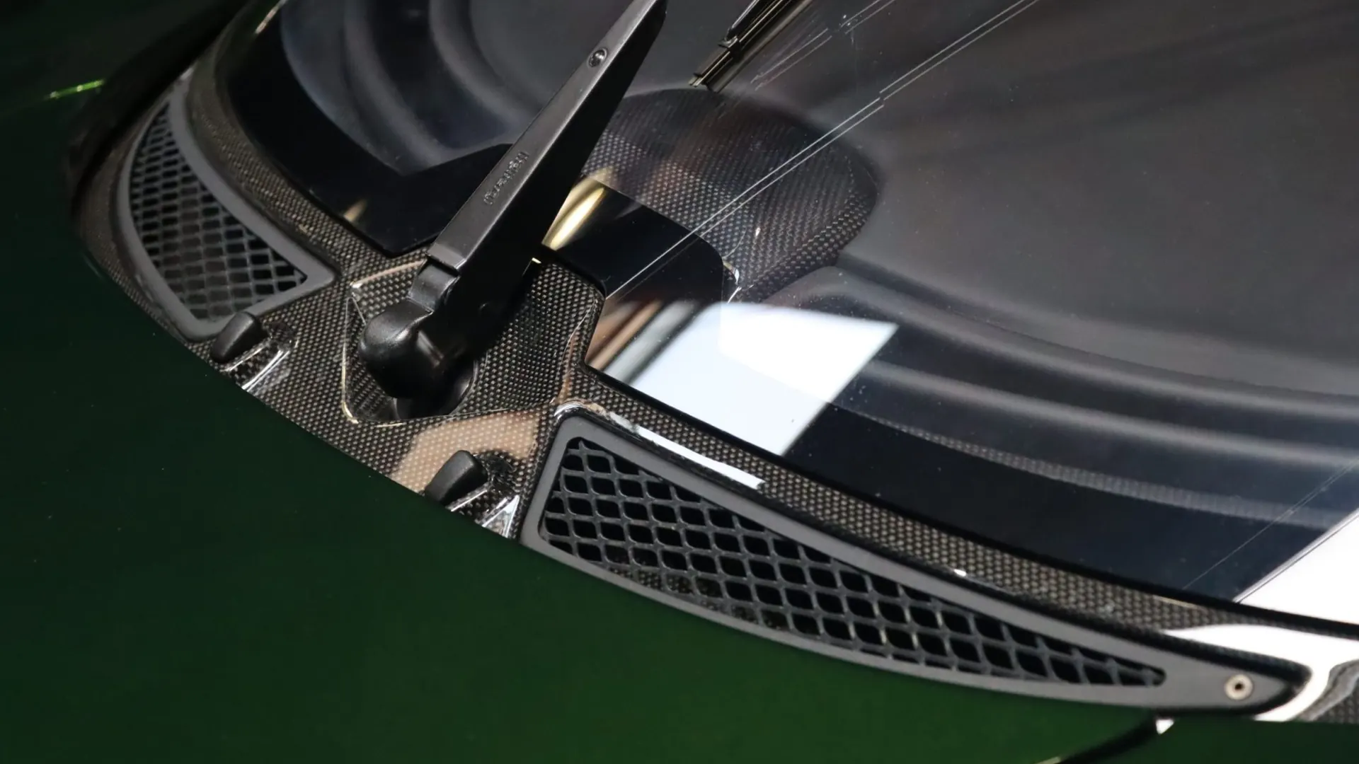 Dallara STRADALE — photo 32
