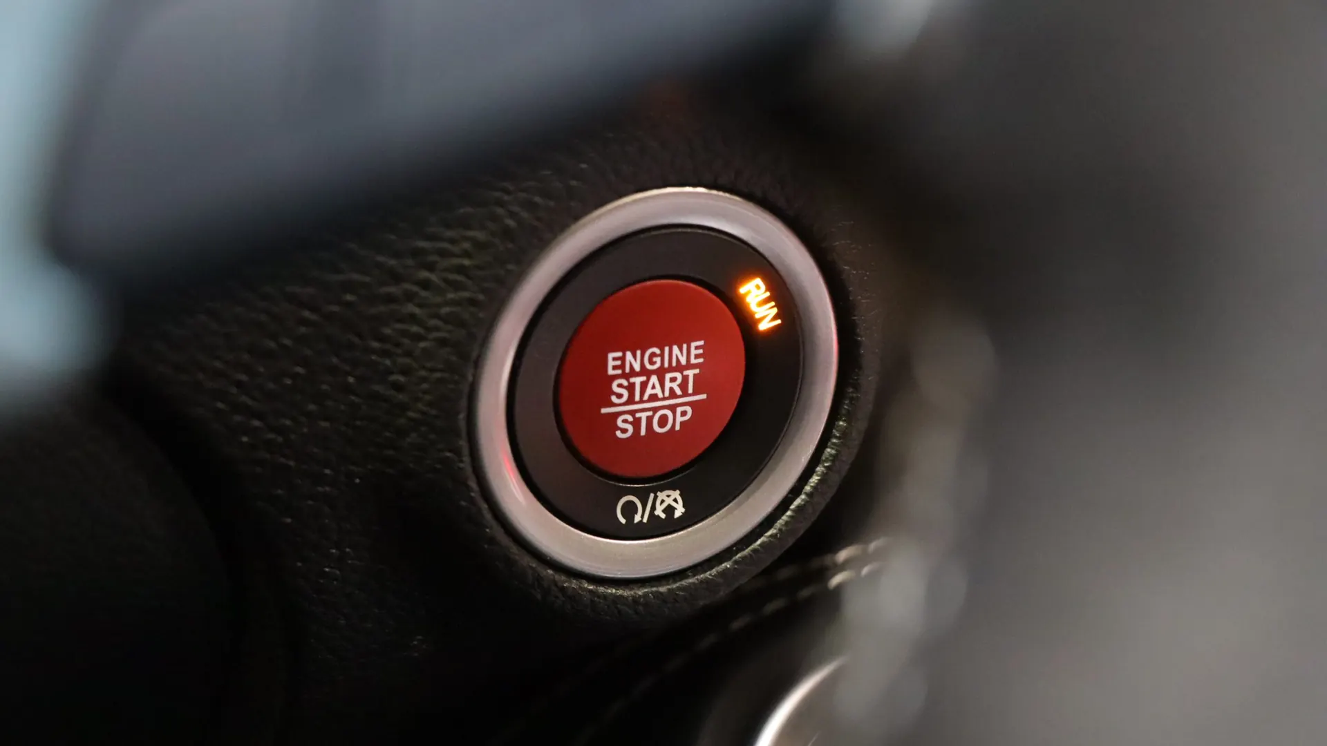 Dodge CHALLENGER — photo 29