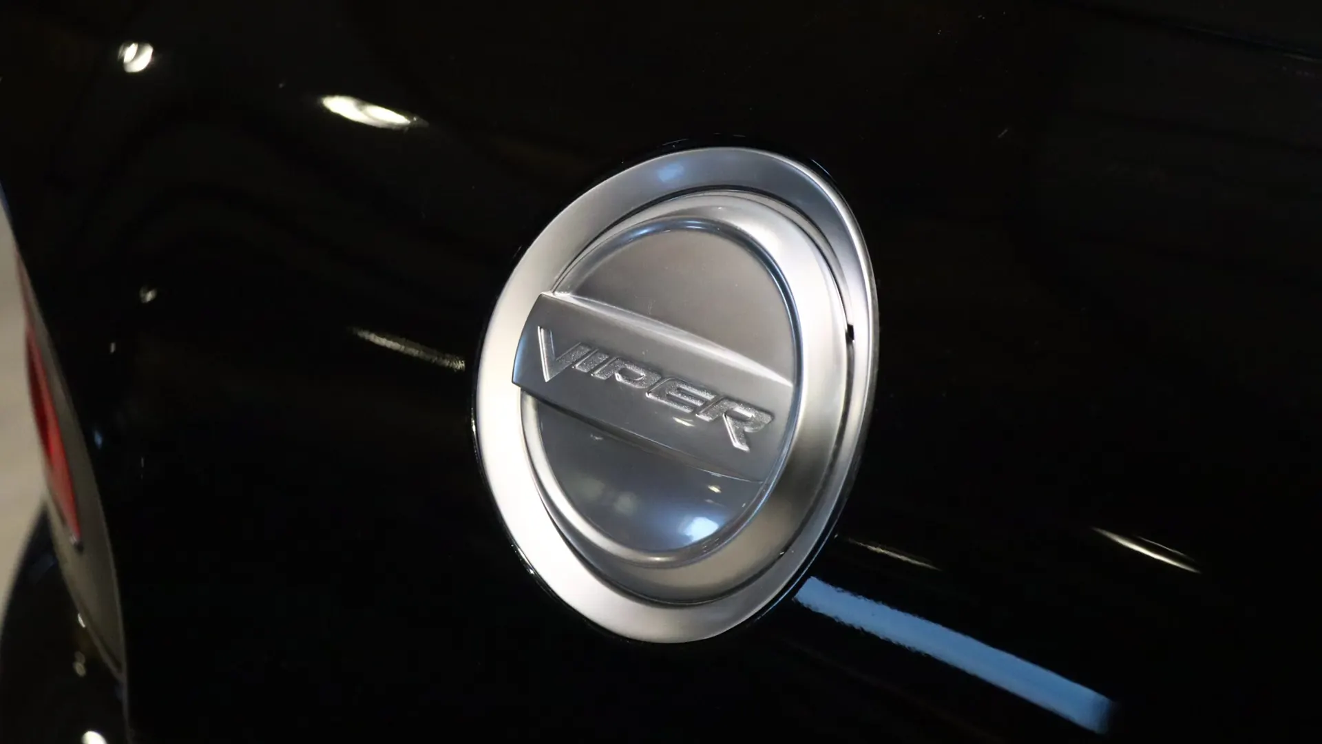 Dodge VIPER — photo 48