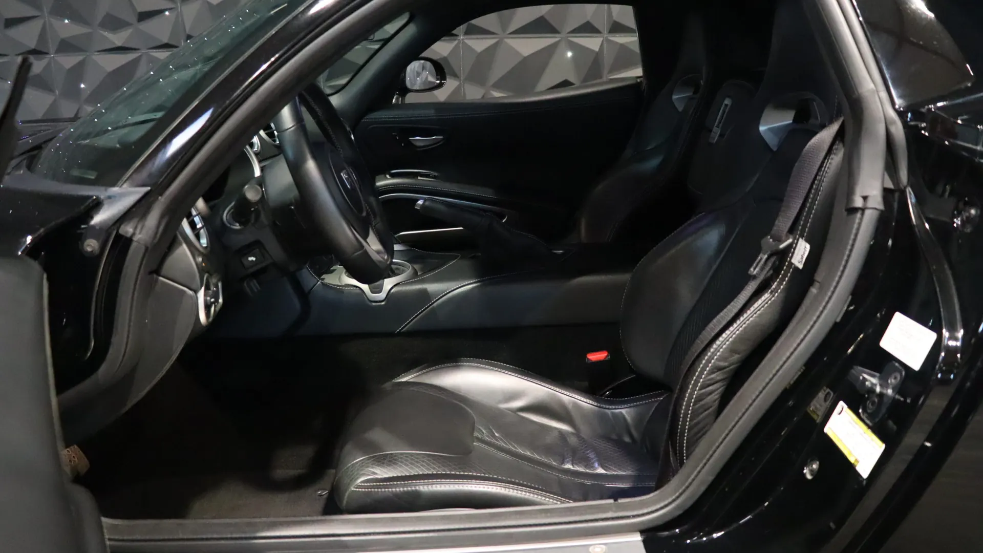 Dodge VIPER — photo 7