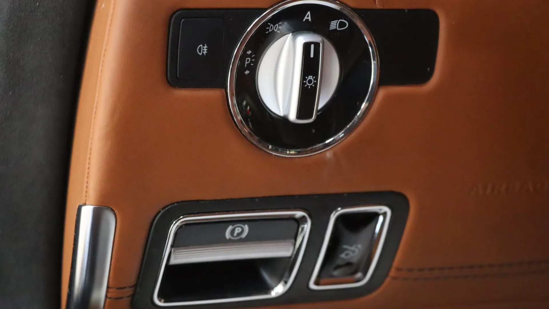 Mercedes SLS — photo 17