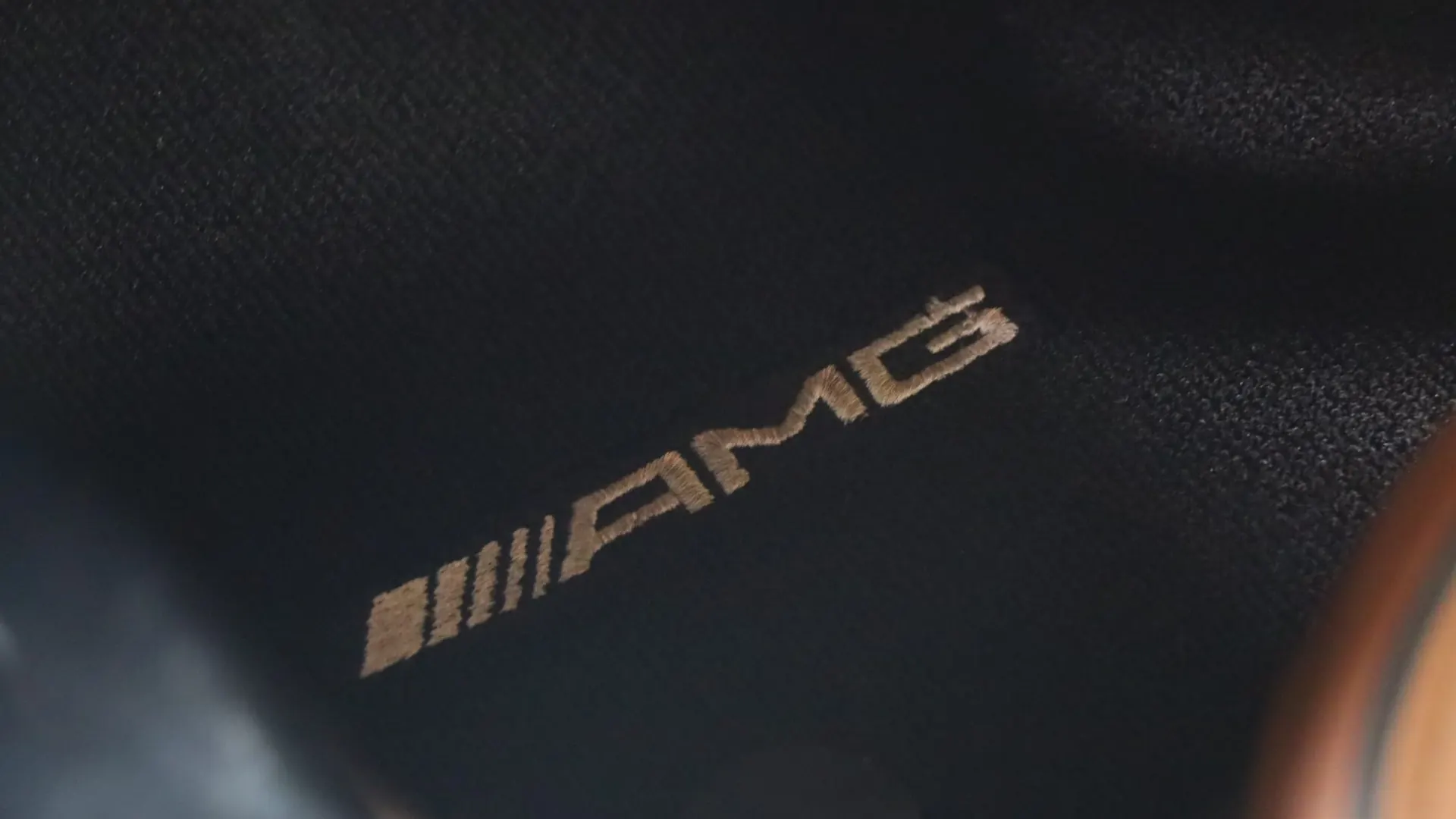 Mercedes SLS — photo 14
