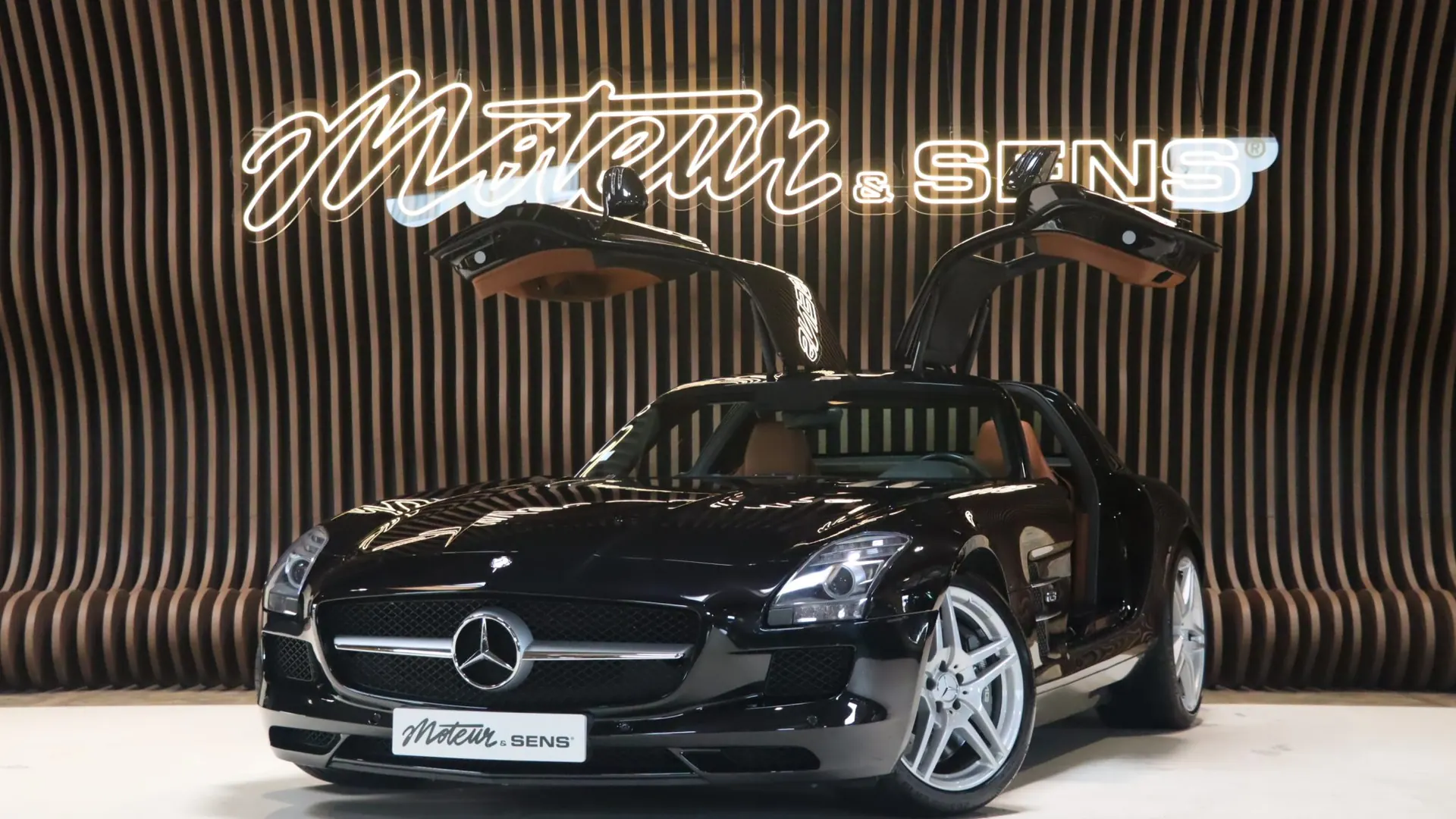 Mercedes SLS — photo 39