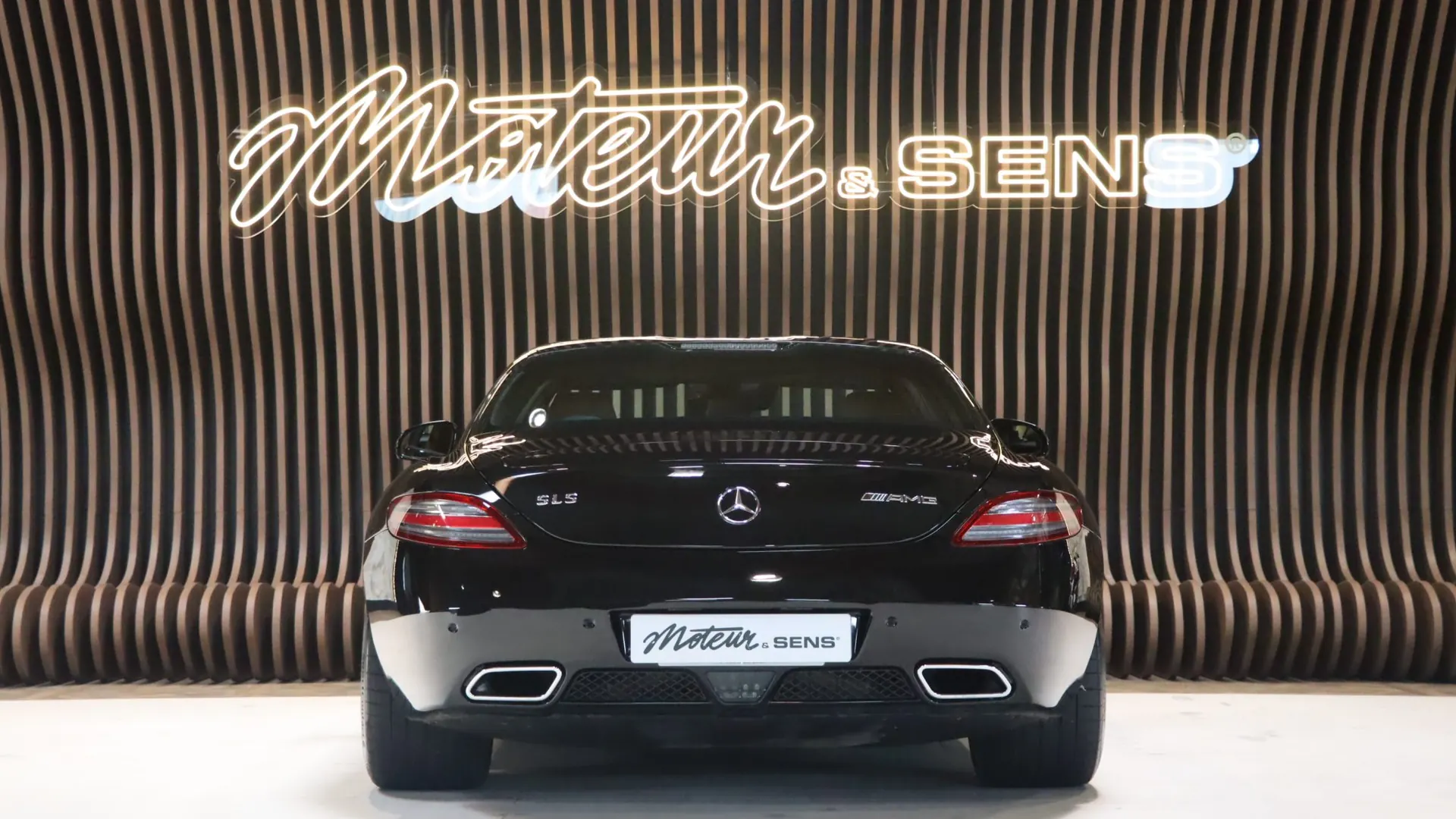 Mercedes SLS — photo 4