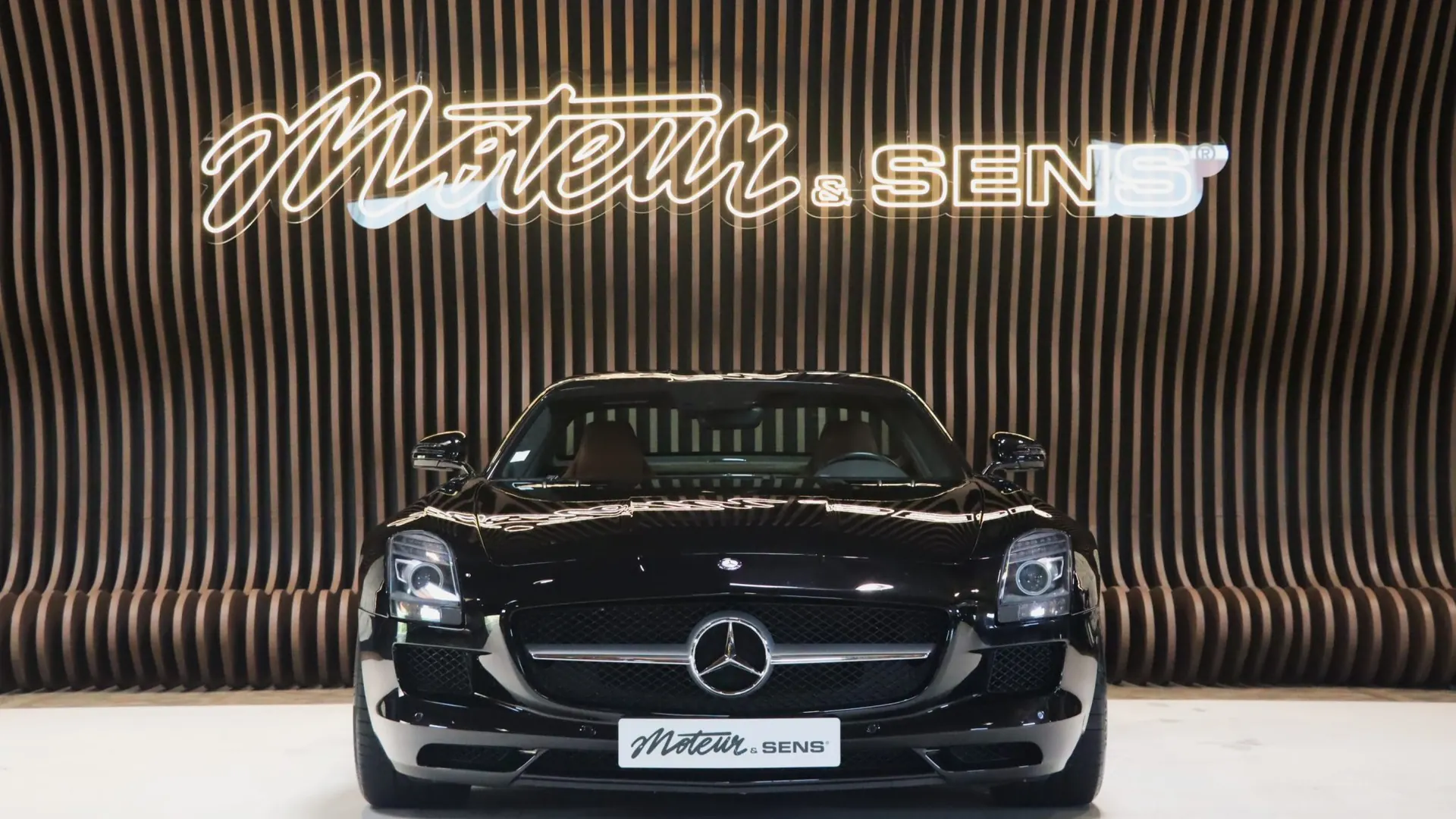 Mercedes SLS — photo 3