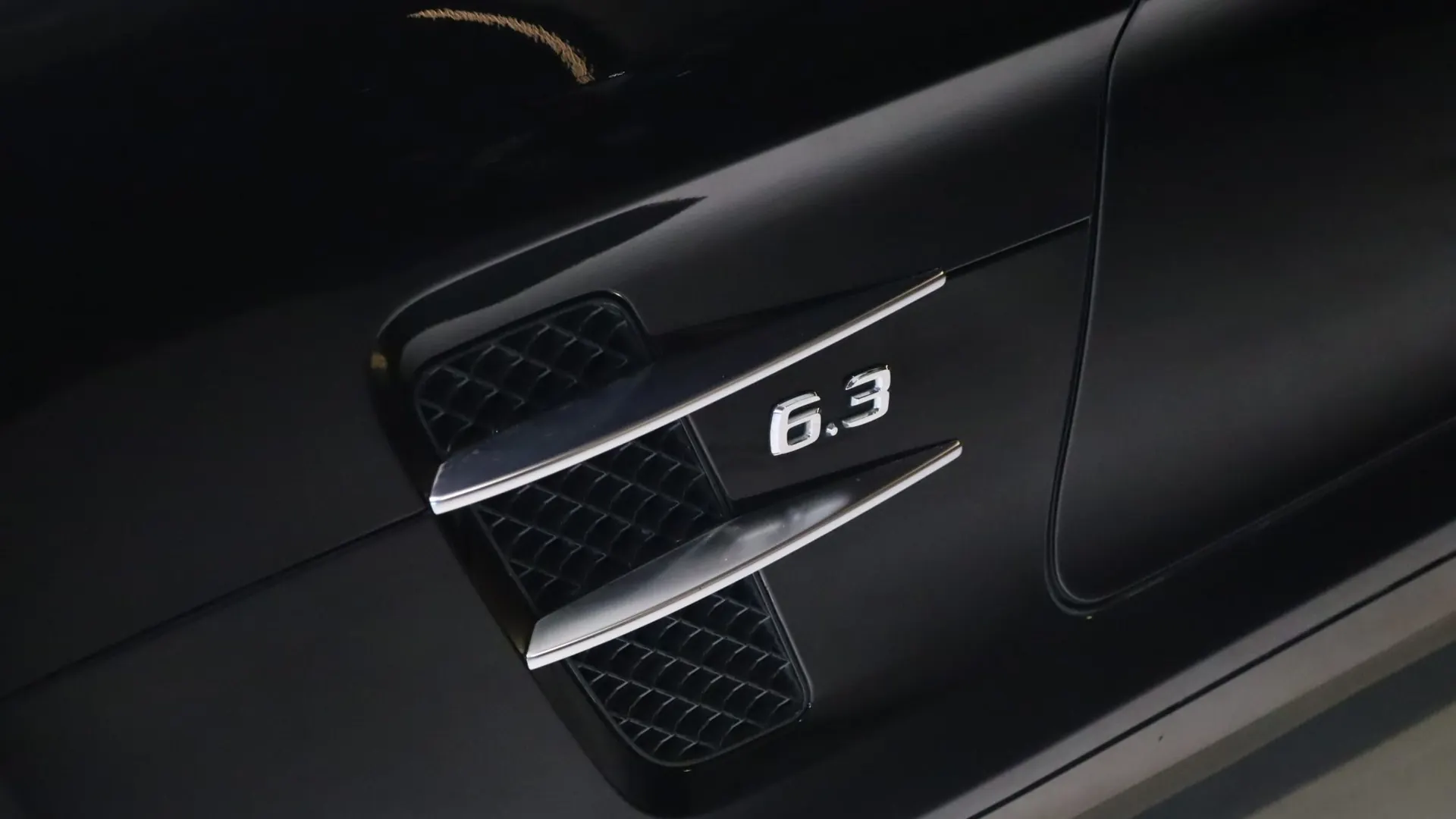 Mercedes SLS — photo 43