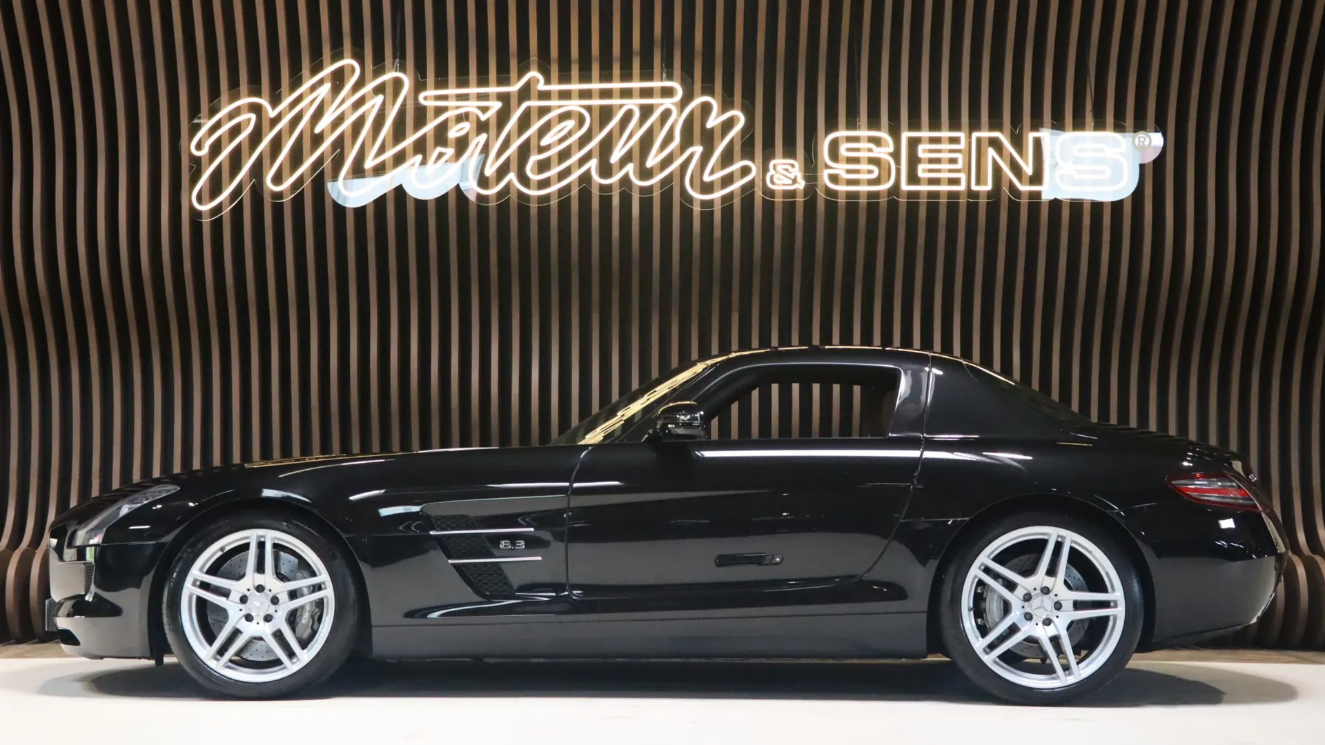 Mercedes SLS — photo 5