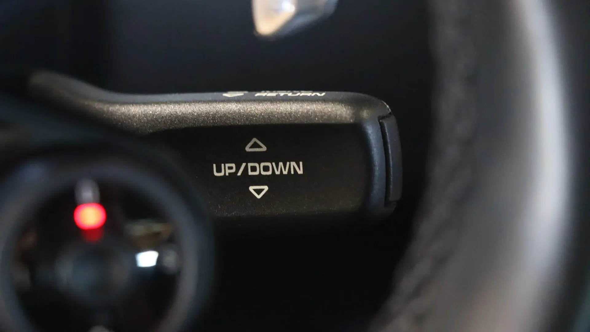 Porsche 911 — photo 18