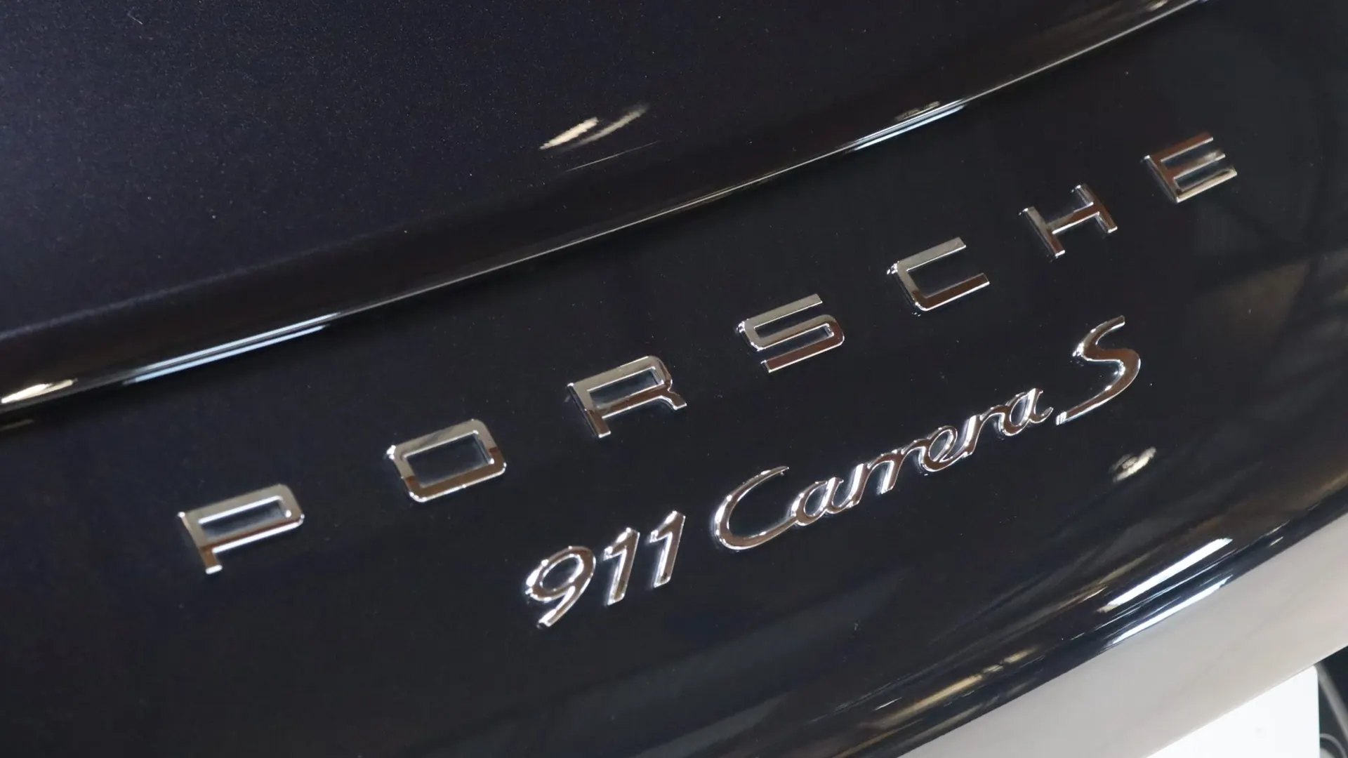 Porsche 911 — photo 46