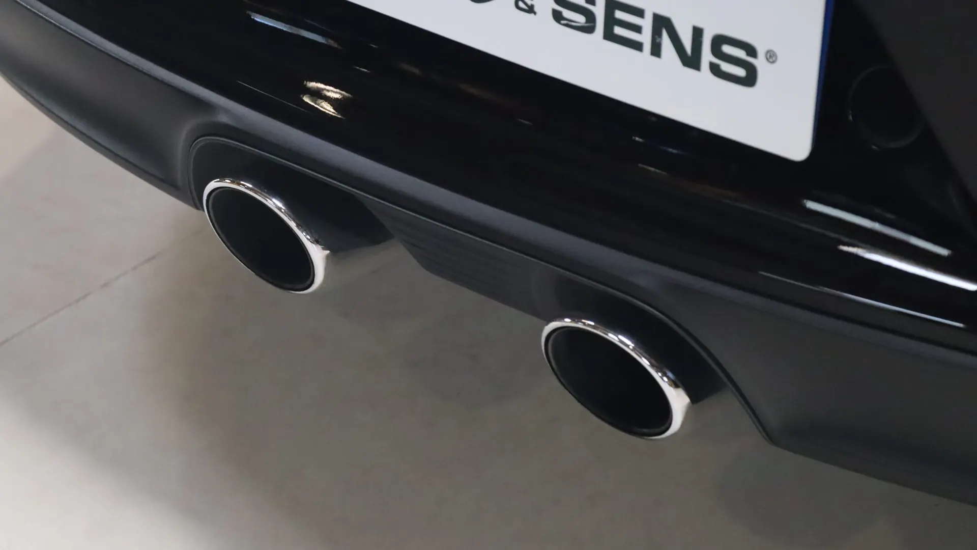 Porsche 911 — photo 47