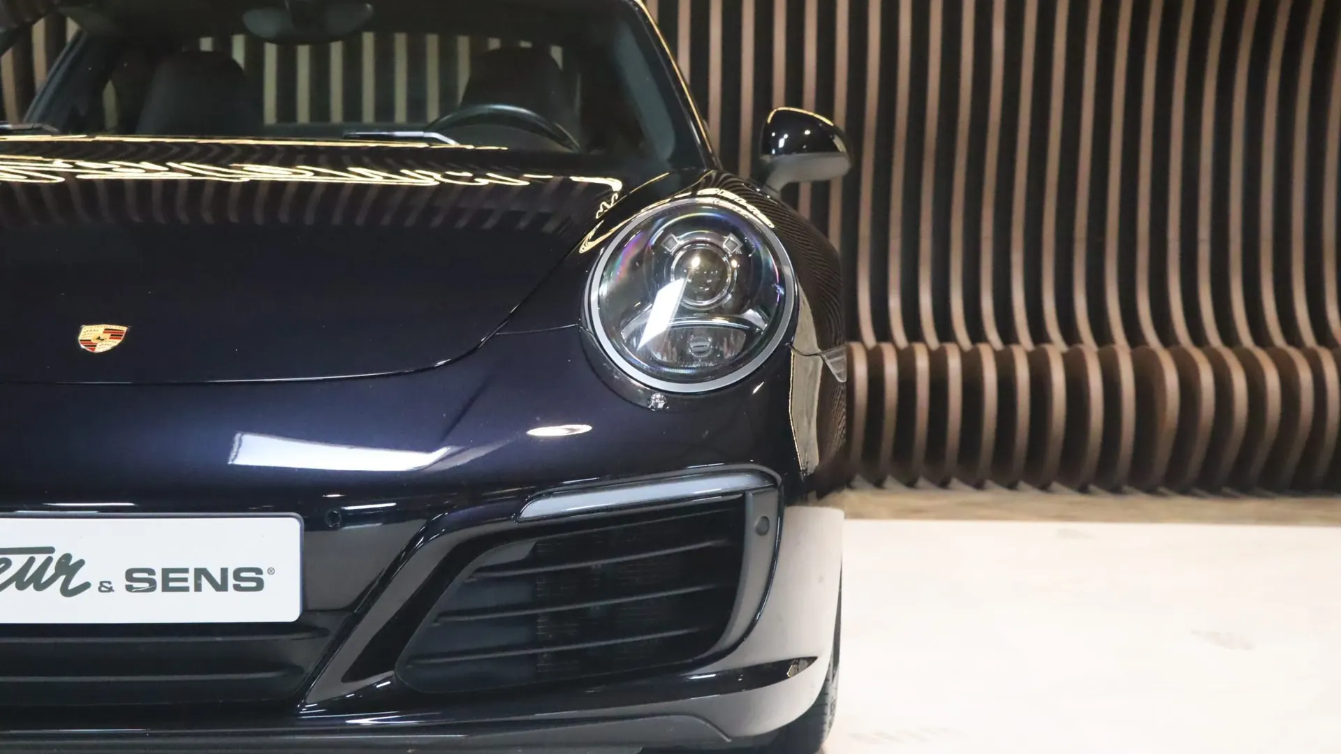 Porsche 911 — photo 37