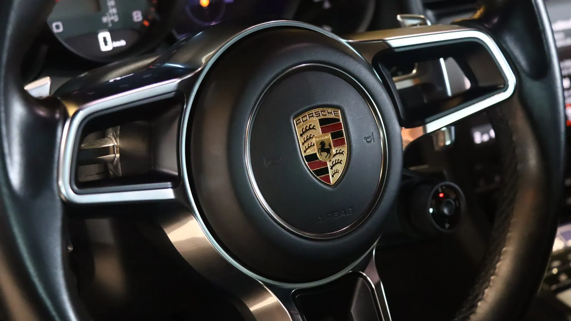 Porsche 911 — photo 22