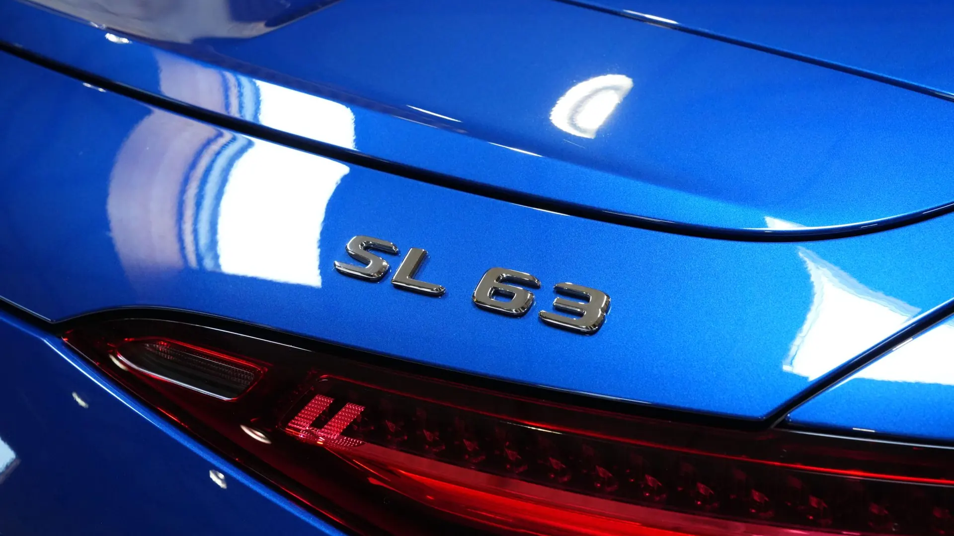 Mercedes SL63 — photo 39