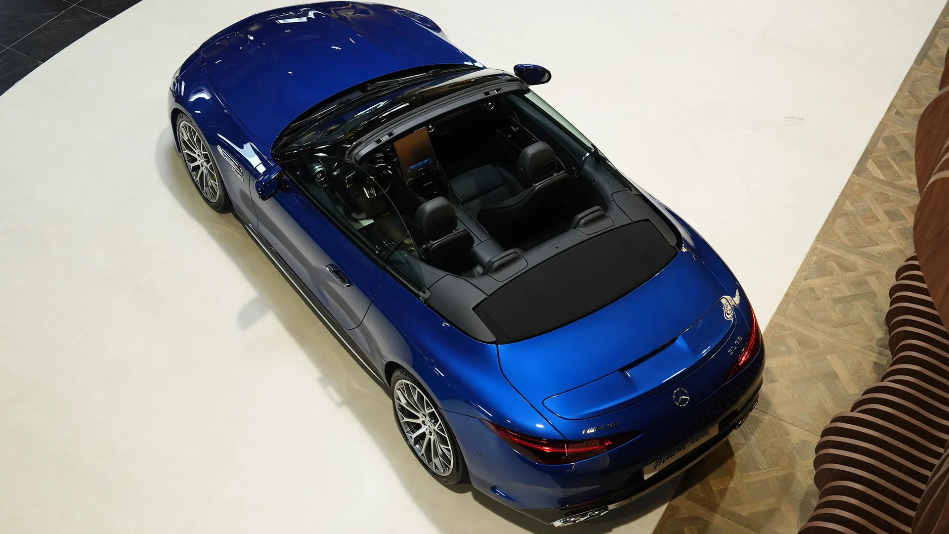 Mercedes SL63 — photo 45