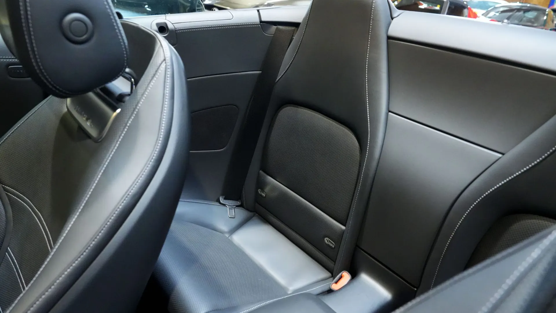 Mercedes SL63 — photo 29