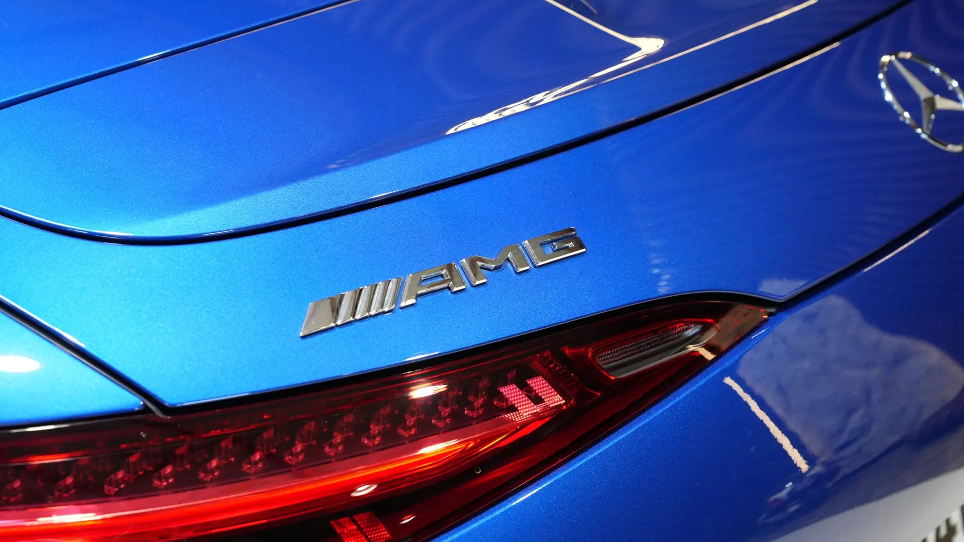 Mercedes SL63 — photo 38
