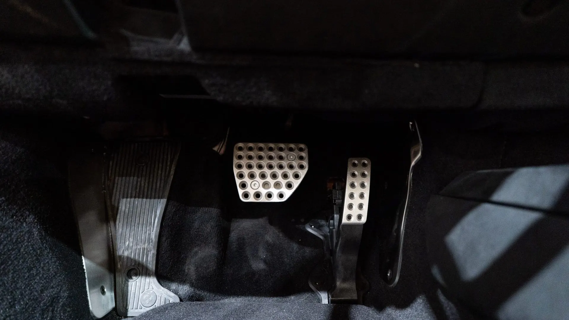 Ferrari 296 — photo 28