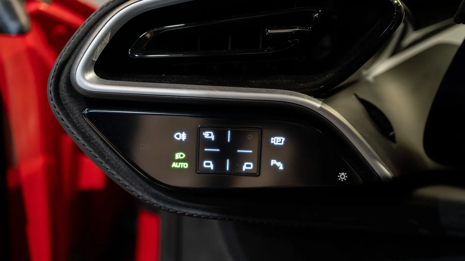 Ferrari 296 — photo 16