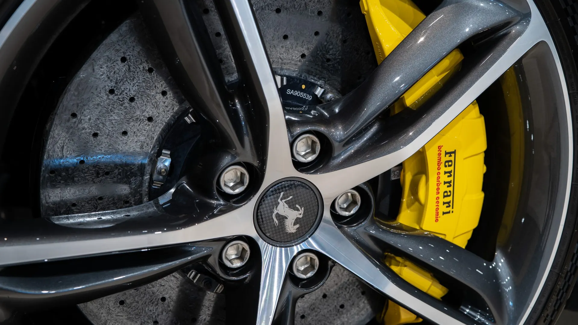Ferrari 296 — photo 42