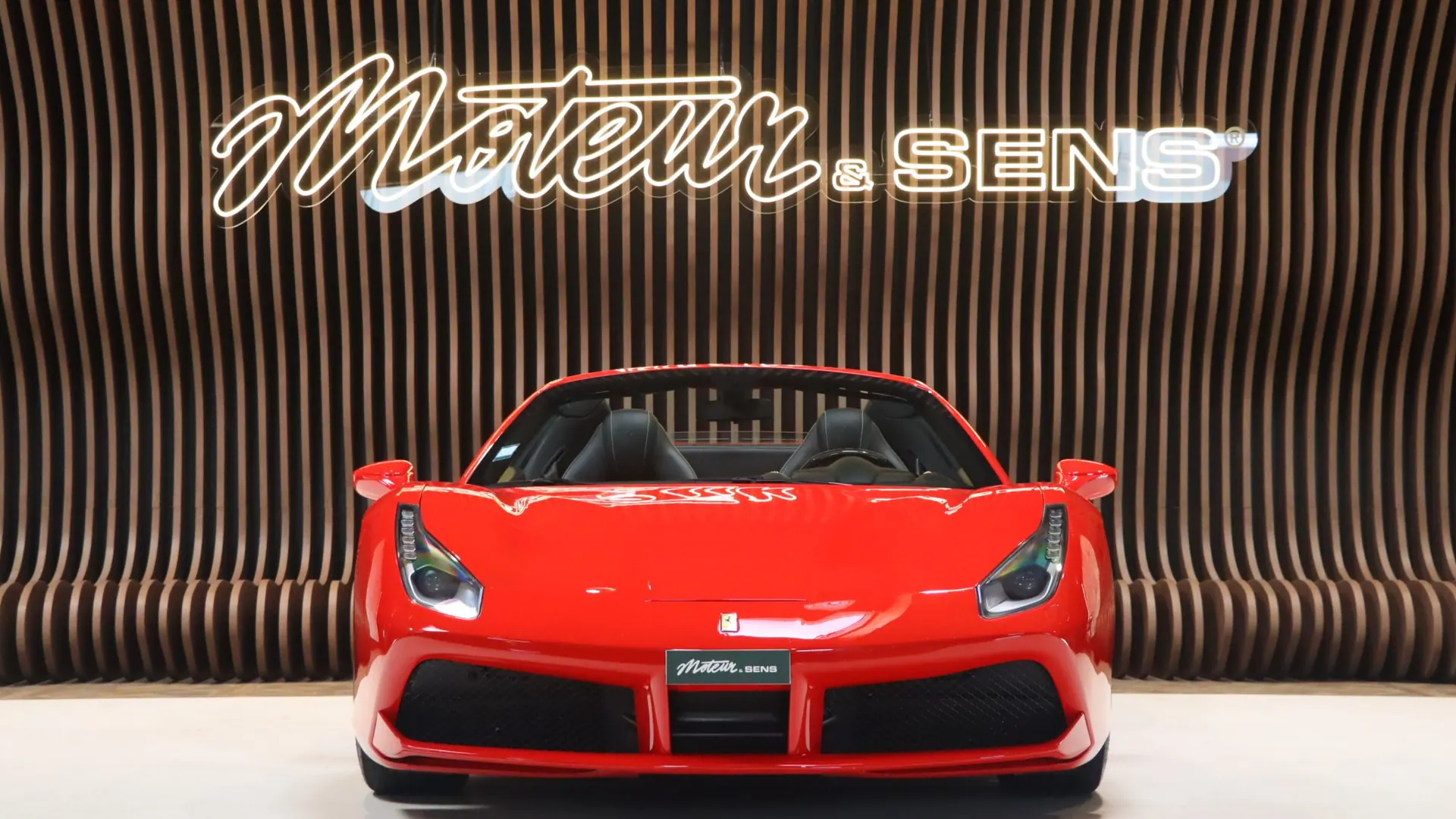 Ferrari 488 — photo 3