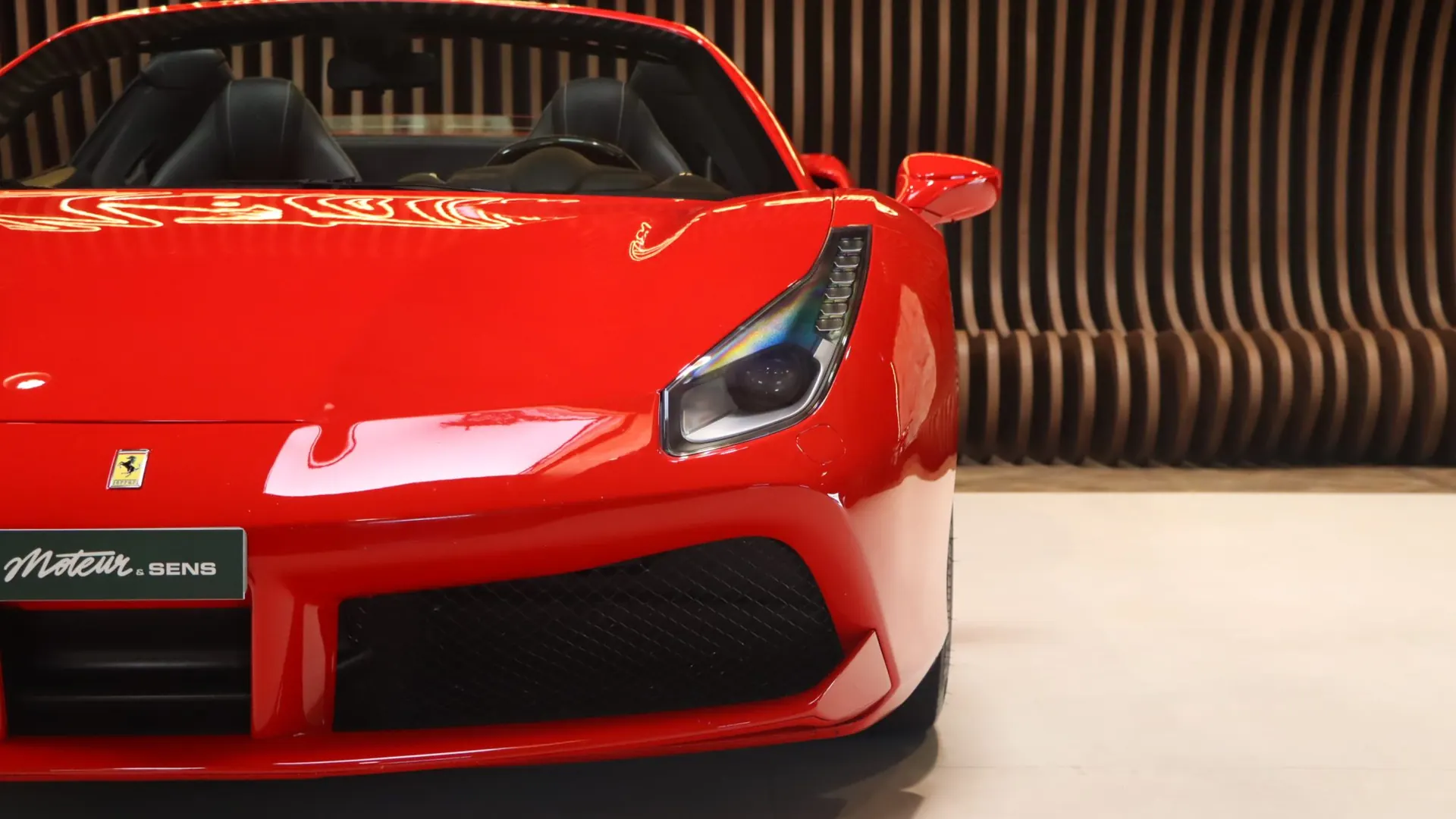 Ferrari 488 — photo 30