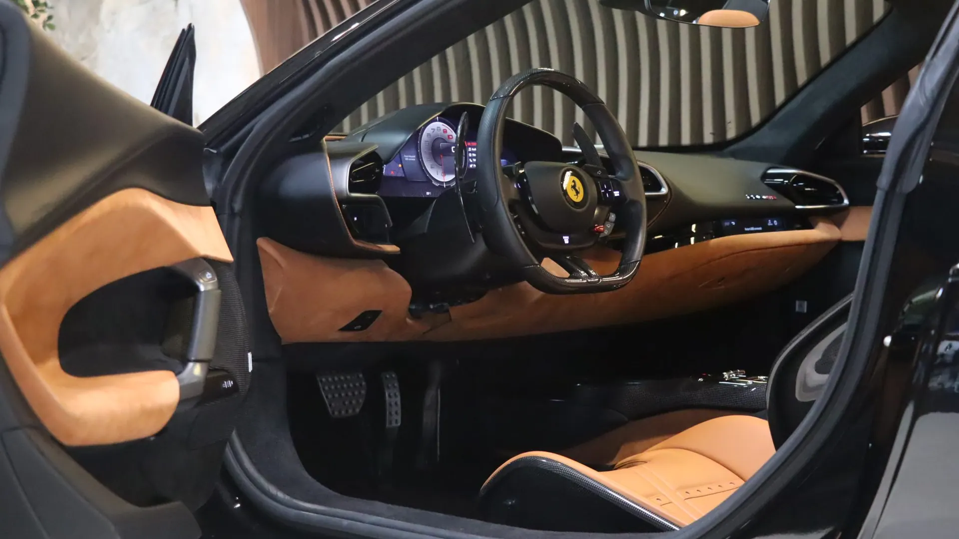 Ferrari 296 — photo 9
