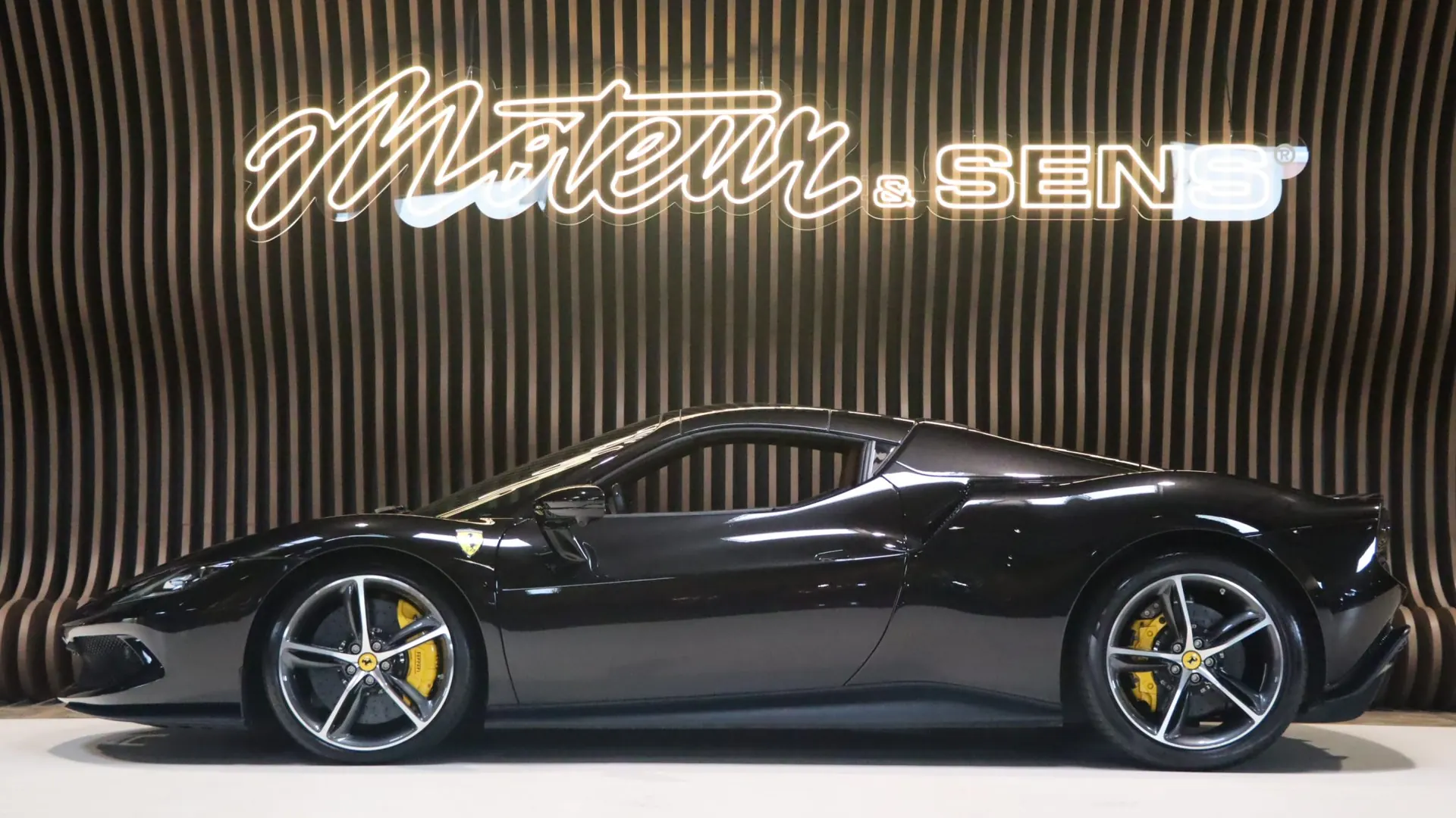 Ferrari 296 — photo 6
