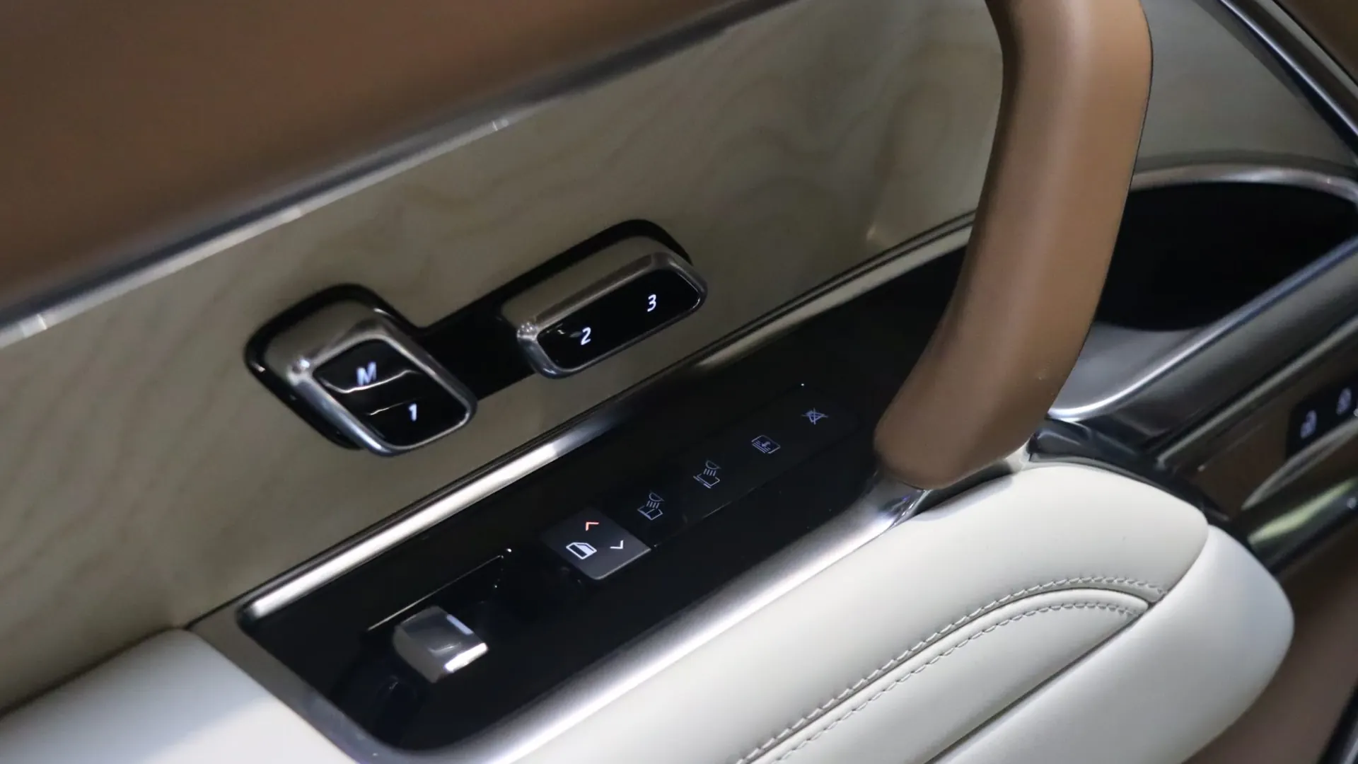 Land Rover RANGE — photo 32