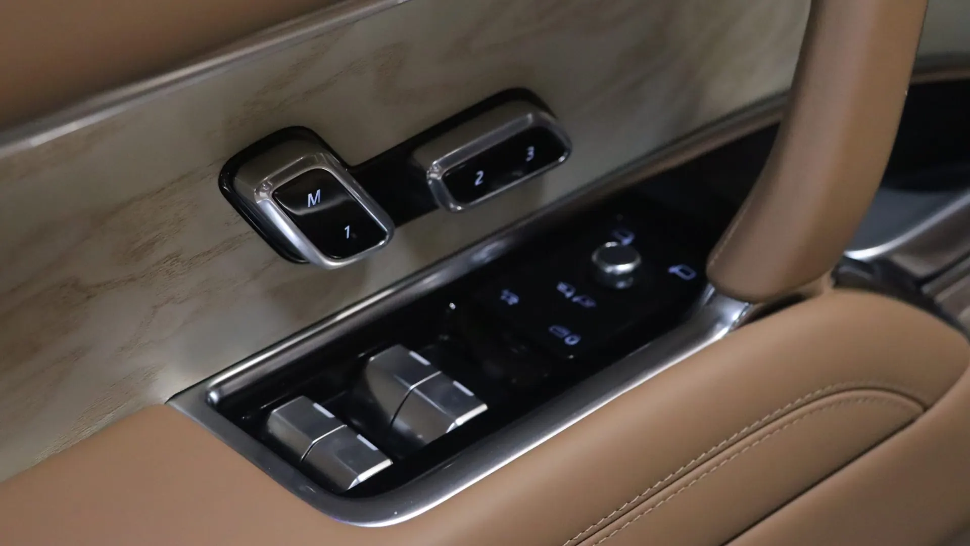 Land Rover RANGE — photo 11