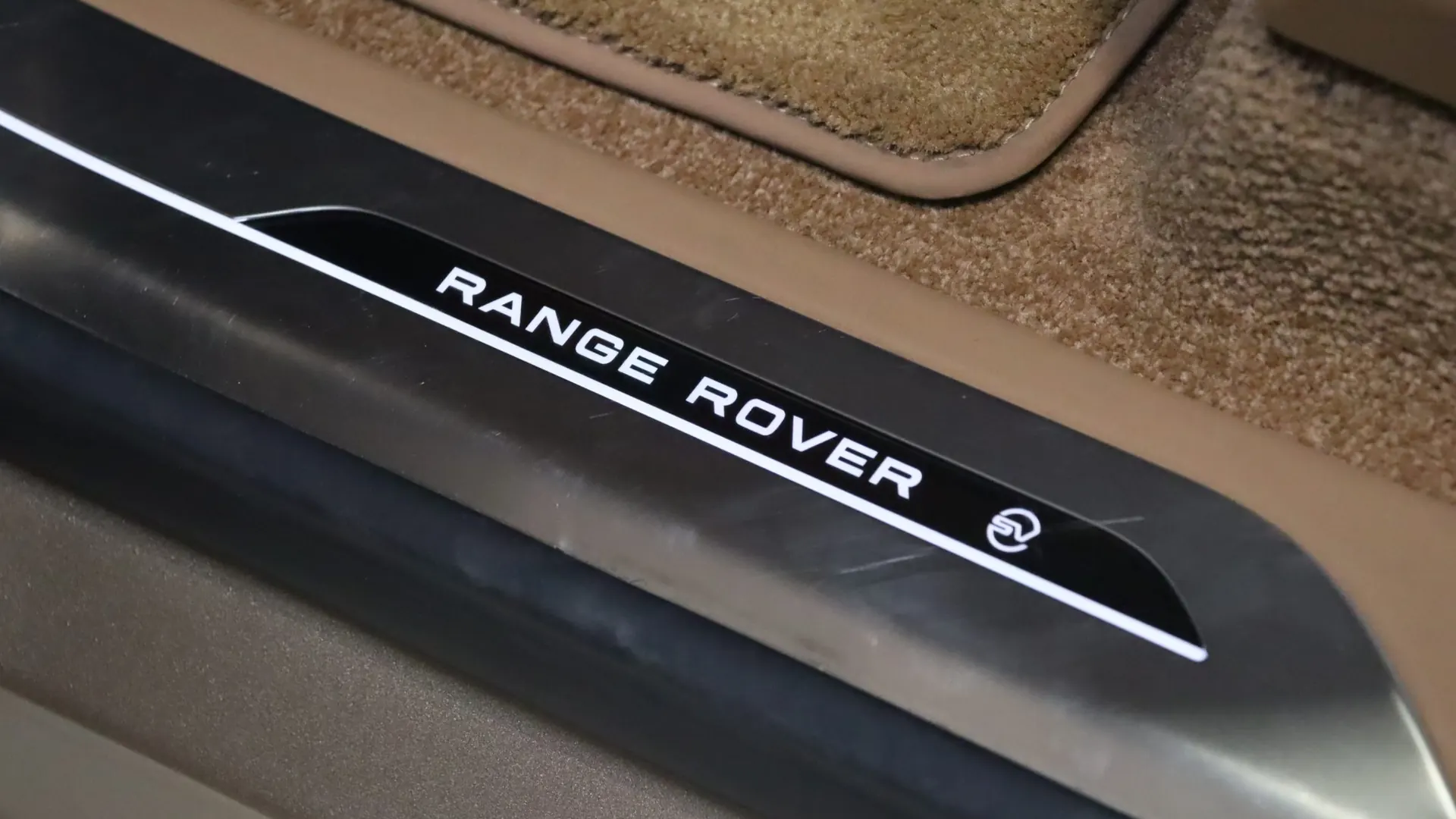 Land Rover RANGE — photo 12
