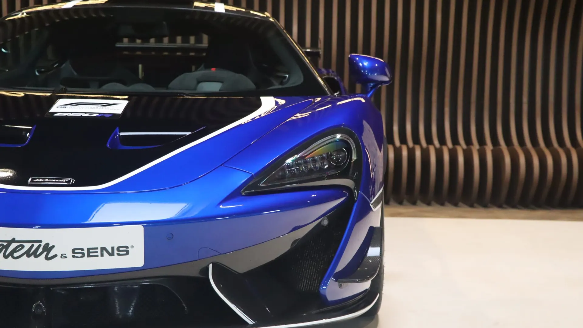 McLaren 620 — photo 32