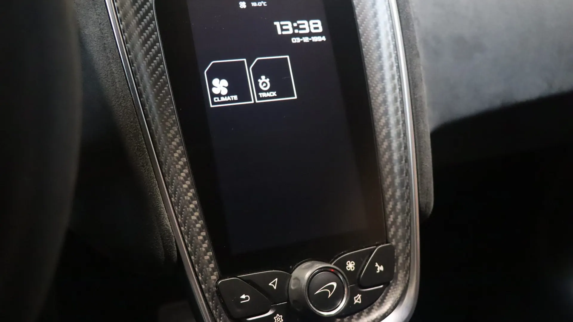 McLaren 620 — photo 24