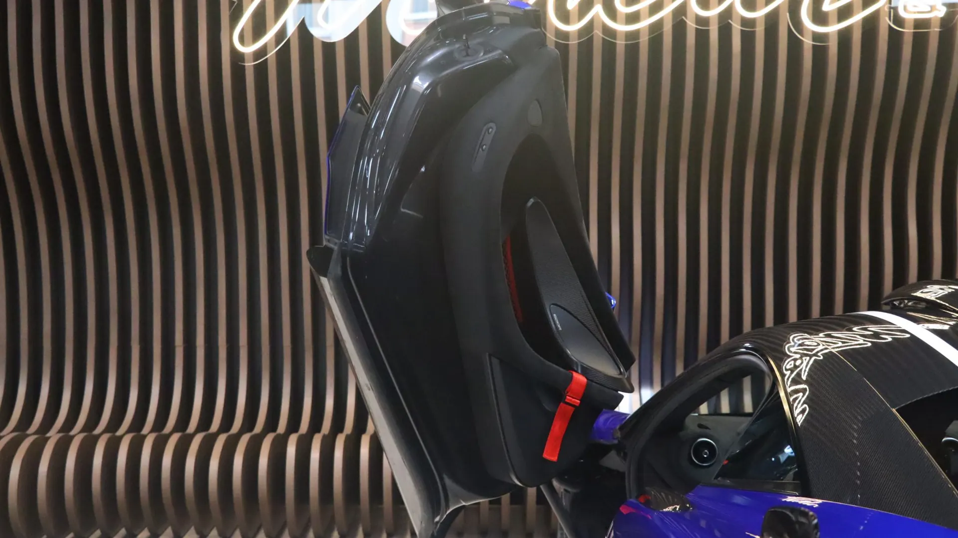 McLaren 620 — photo 10