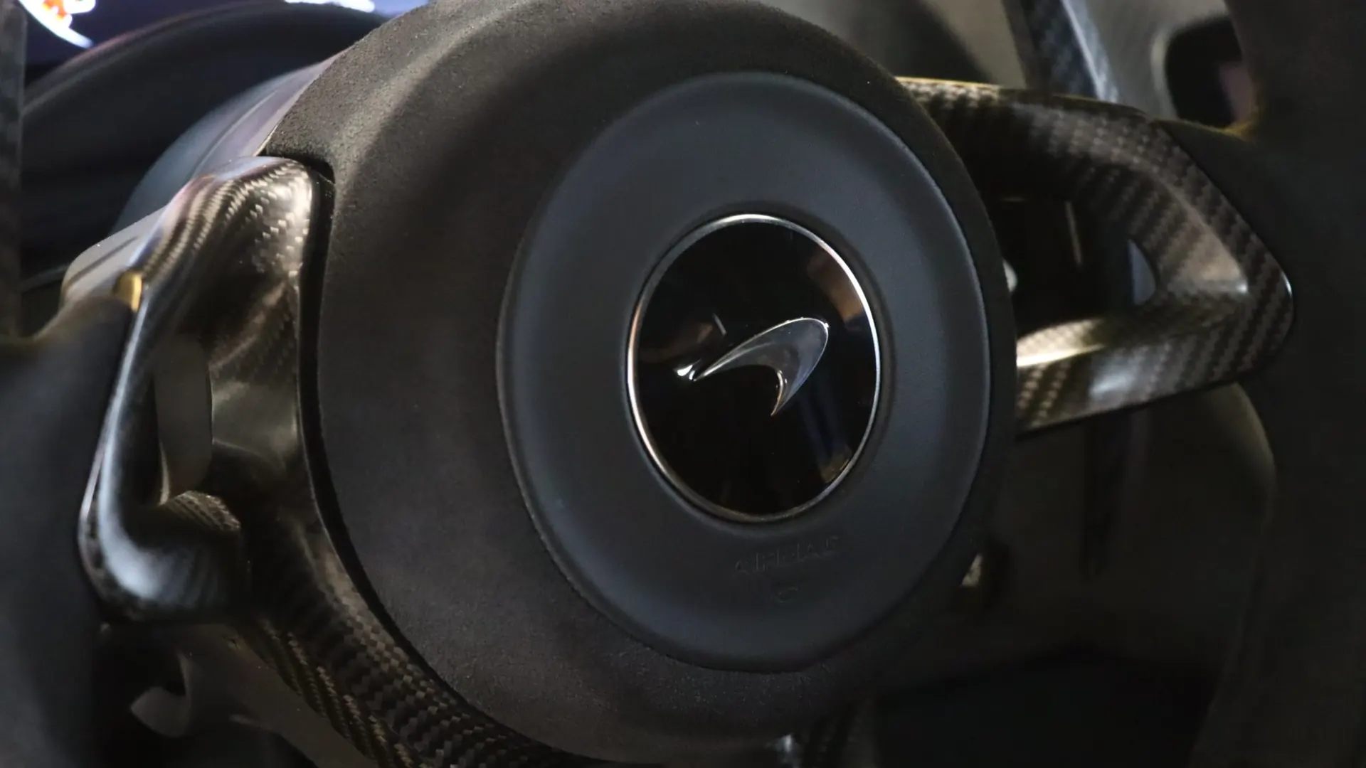 McLaren 620 — photo 18