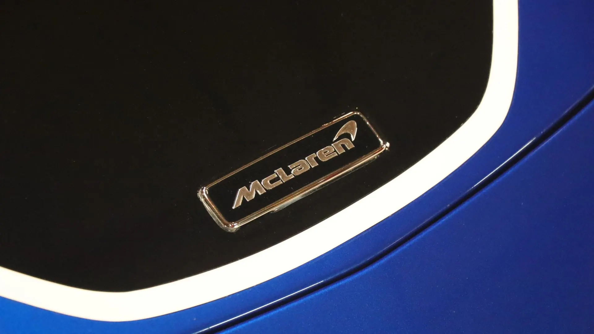 McLaren 620 — photo 37
