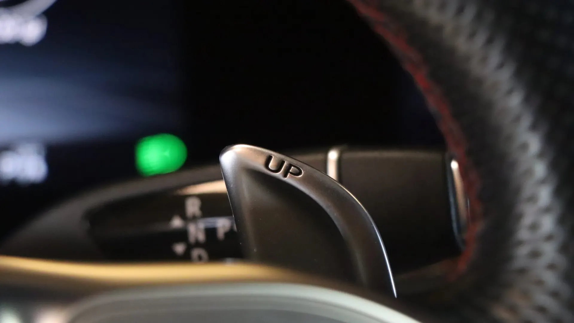 Mercedes G63 — photo 22