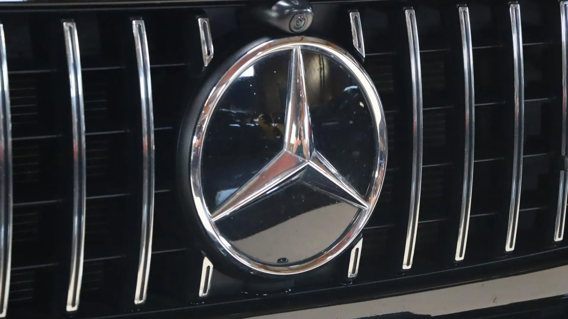 Mercedes G63 — photo 49