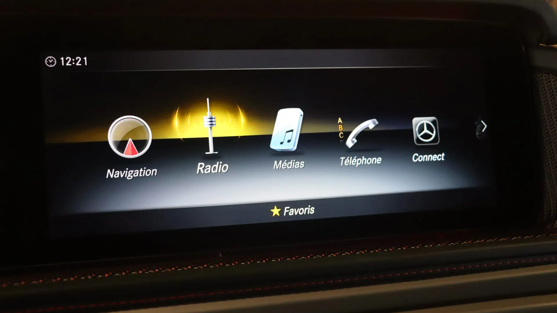 Mercedes G63 — photo 28
