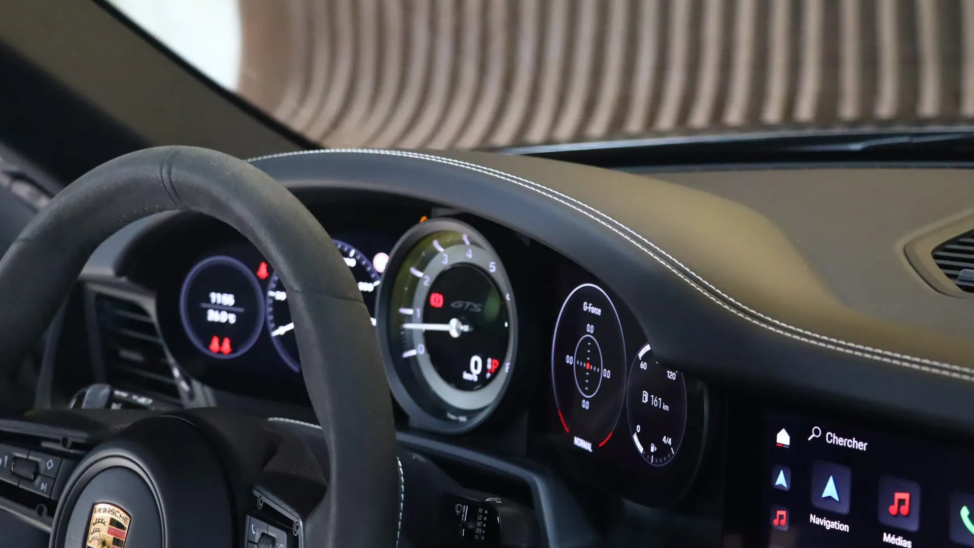 Porsche 911 — photo 29