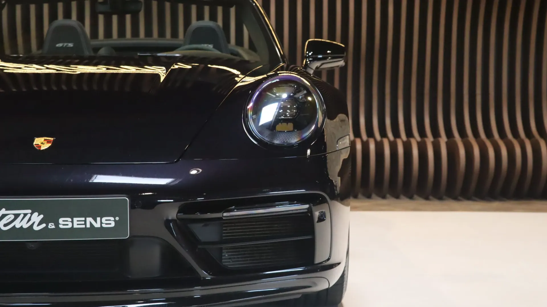 Porsche 911 — photo 43