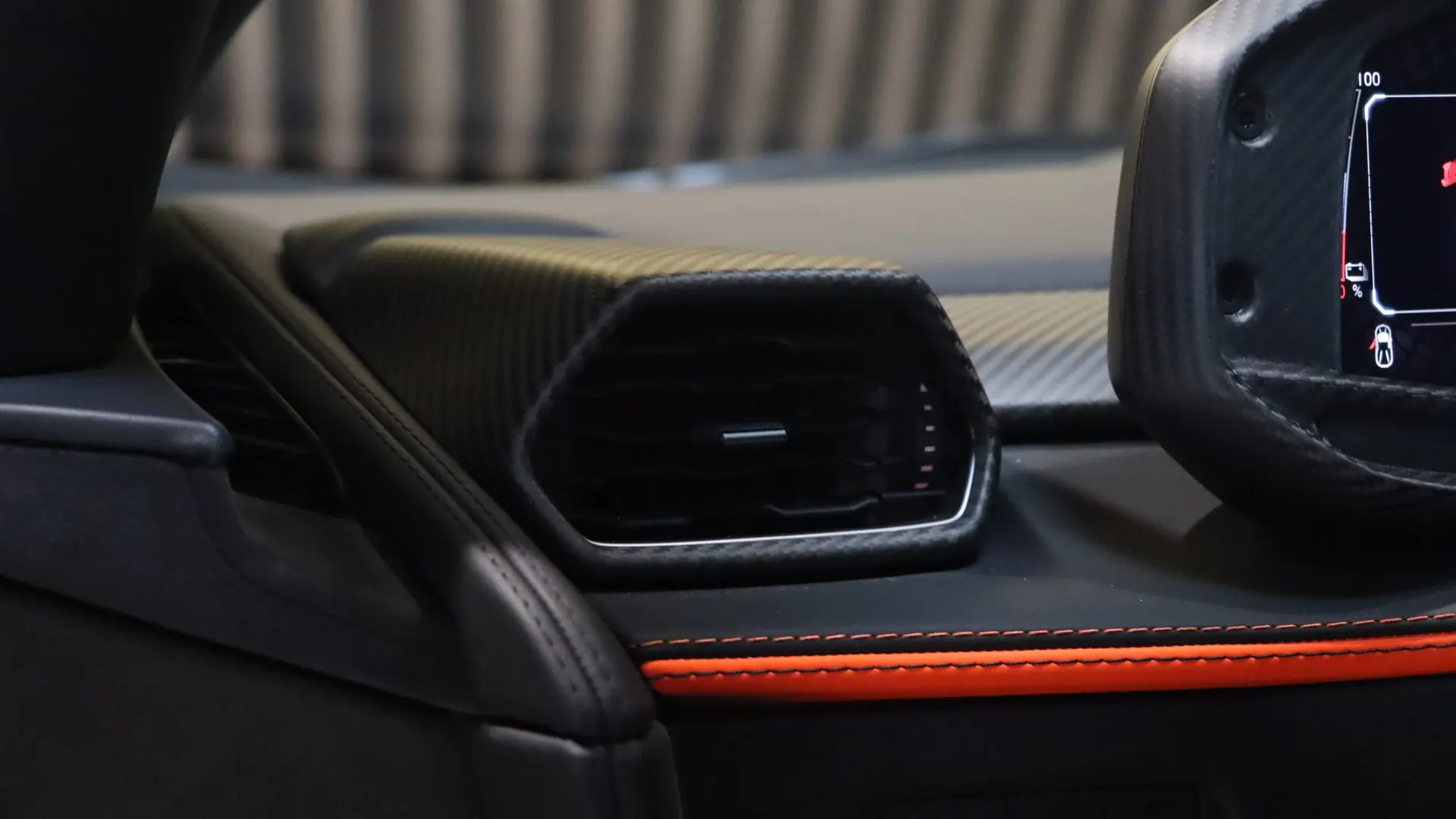 Lamborghini REVUELTO — photo 13