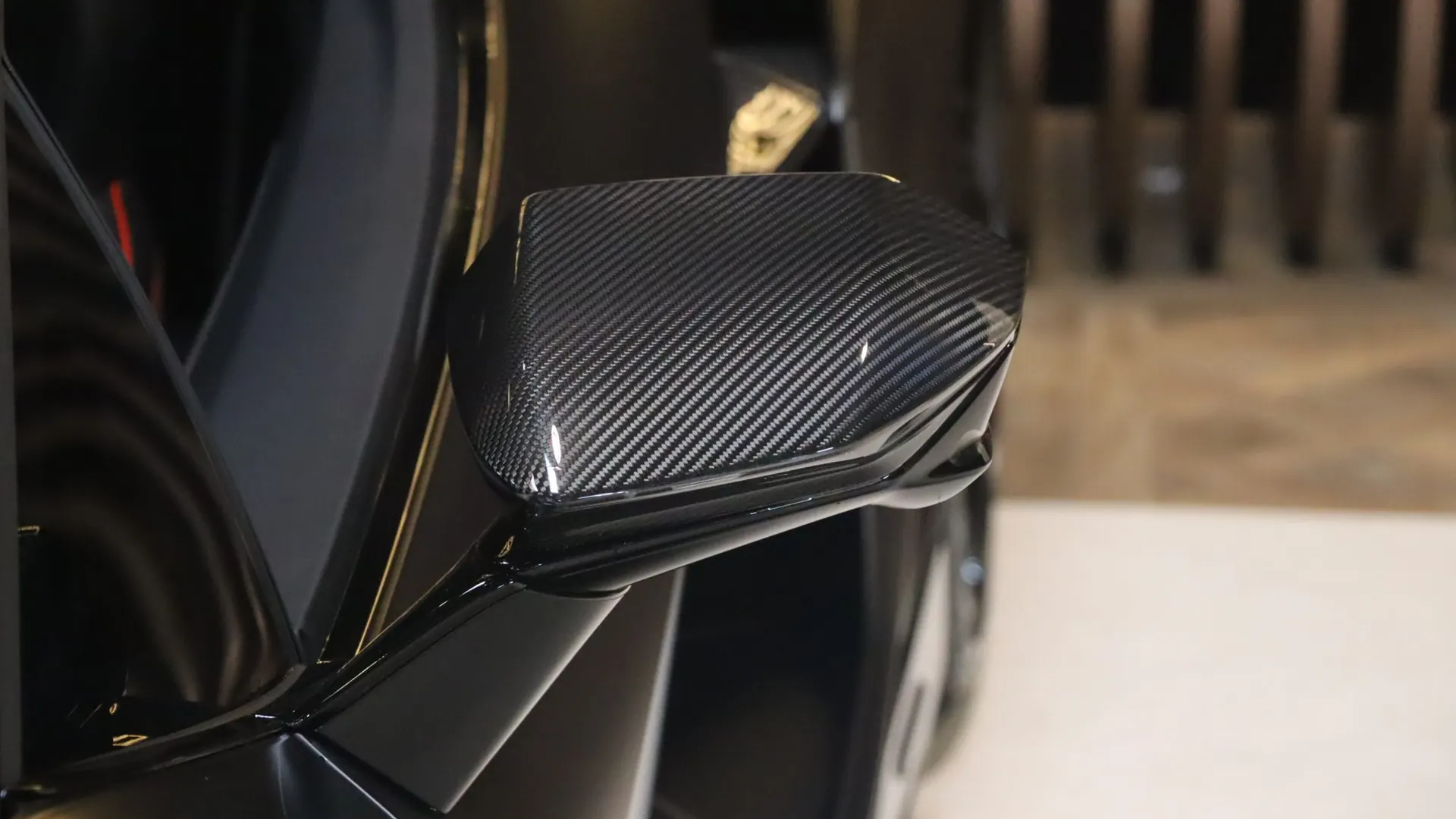 Lamborghini REVUELTO — photo 40
