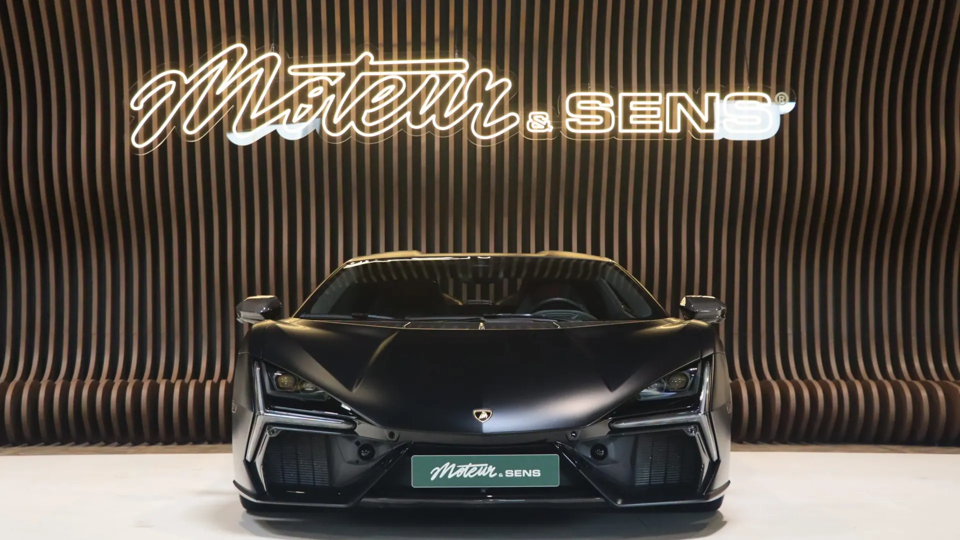 Lamborghini REVUELTO — photo 3