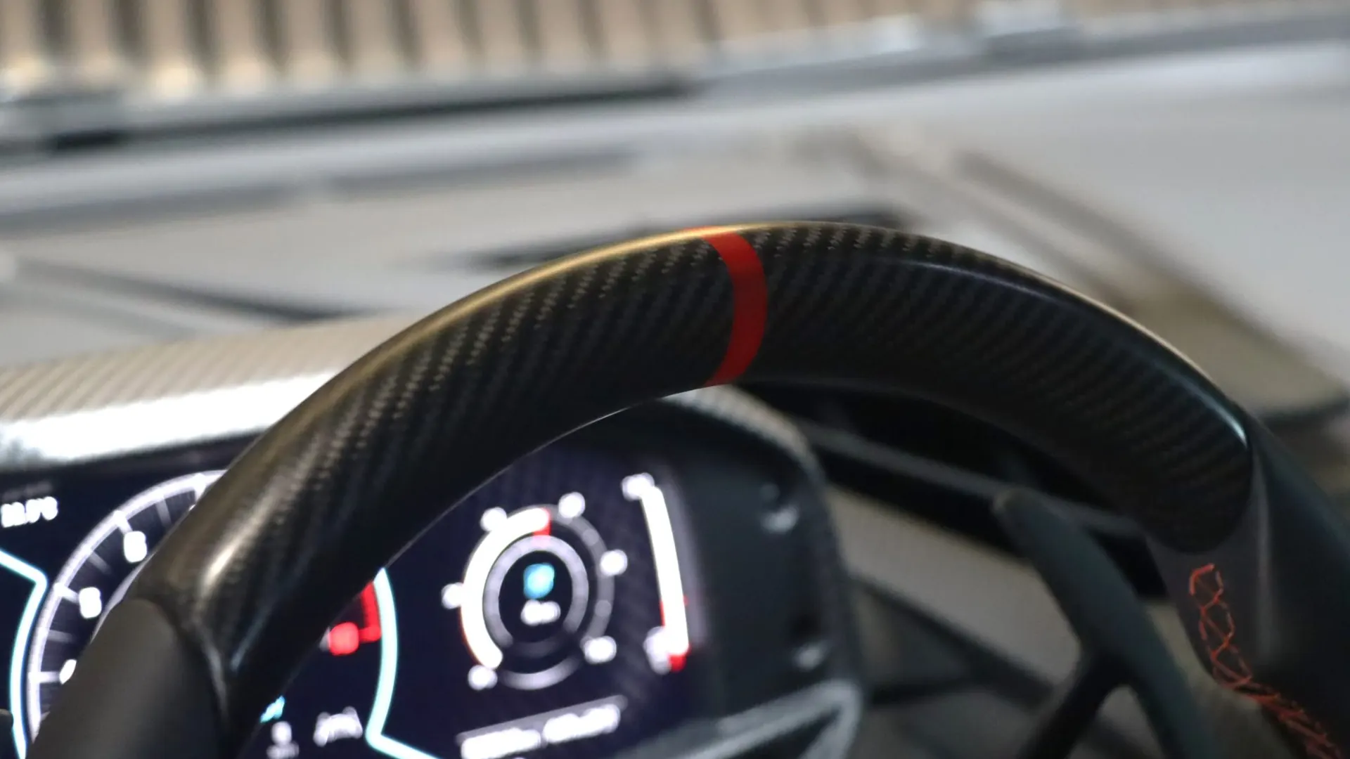 Lamborghini REVUELTO — photo 20