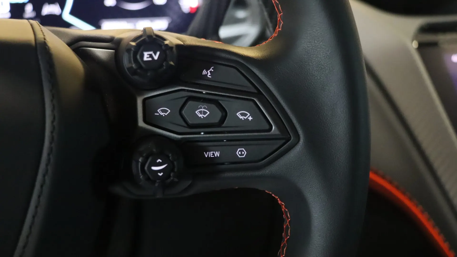 Lamborghini REVUELTO — photo 16